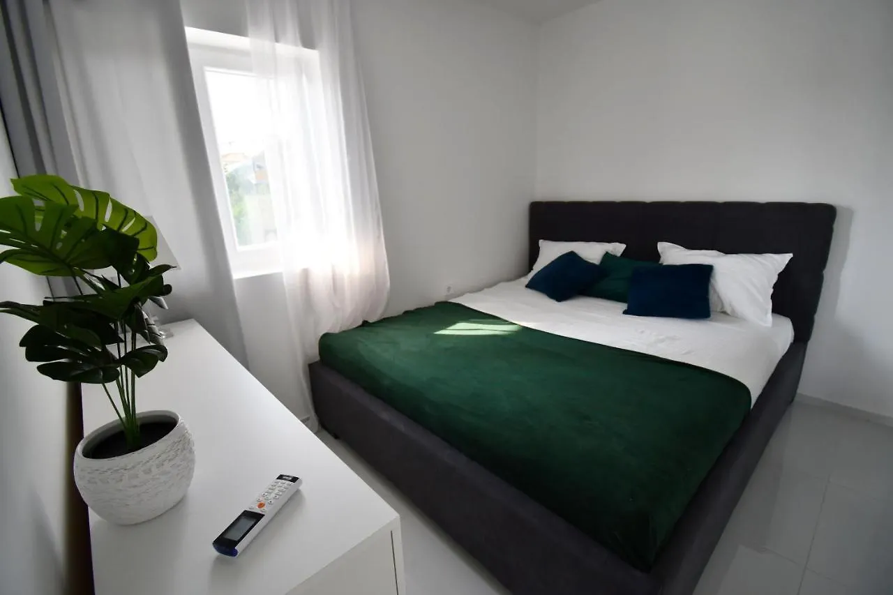 Chill & Lux - 20M To The Sea Villa Trogir Croatia